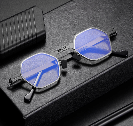🔥2024 Hot Sell 🔥Ultra Light Titanium Material Screwless Foldable Reading Glasses